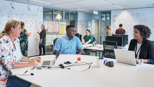 Two men in business discussion